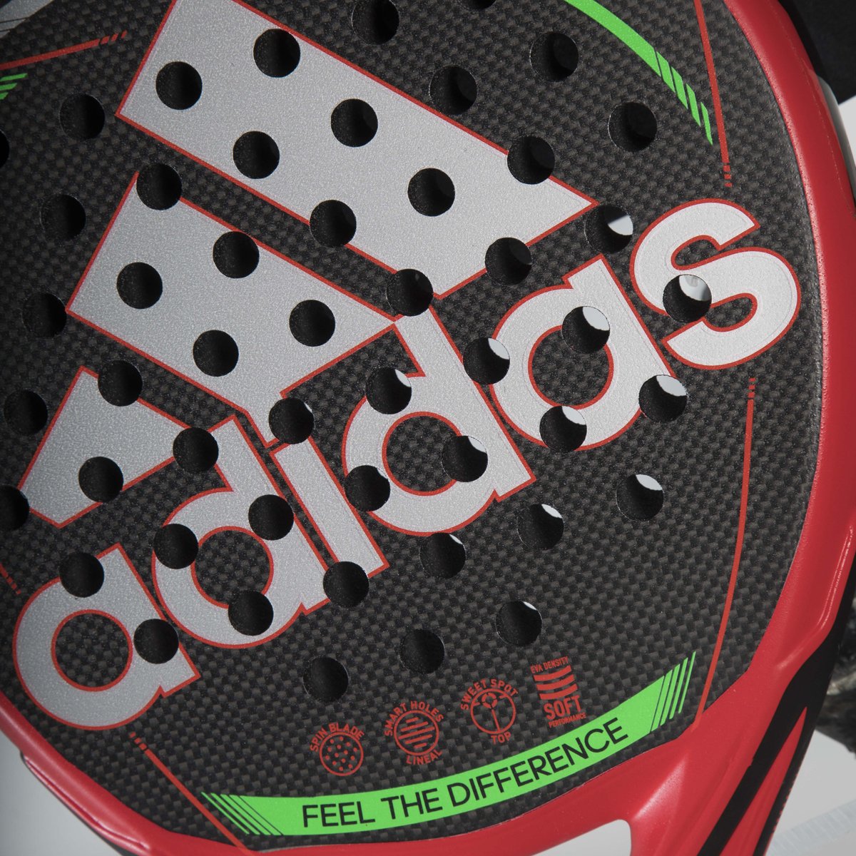 Adidas Essnova Carbon 3.1 Padelracket