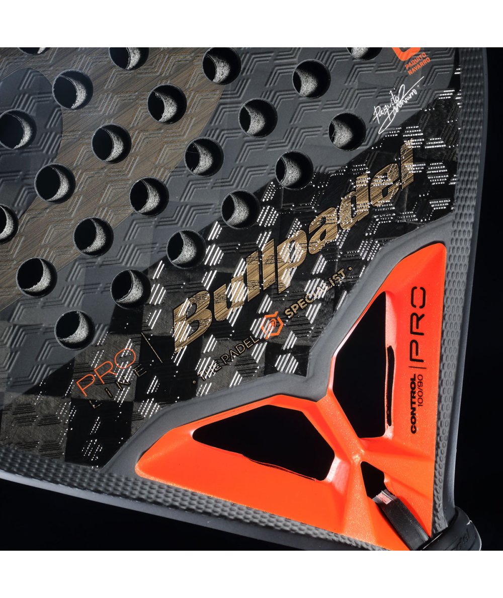 Bullpadel Hack 03 Hybrid 24 Padel Racket